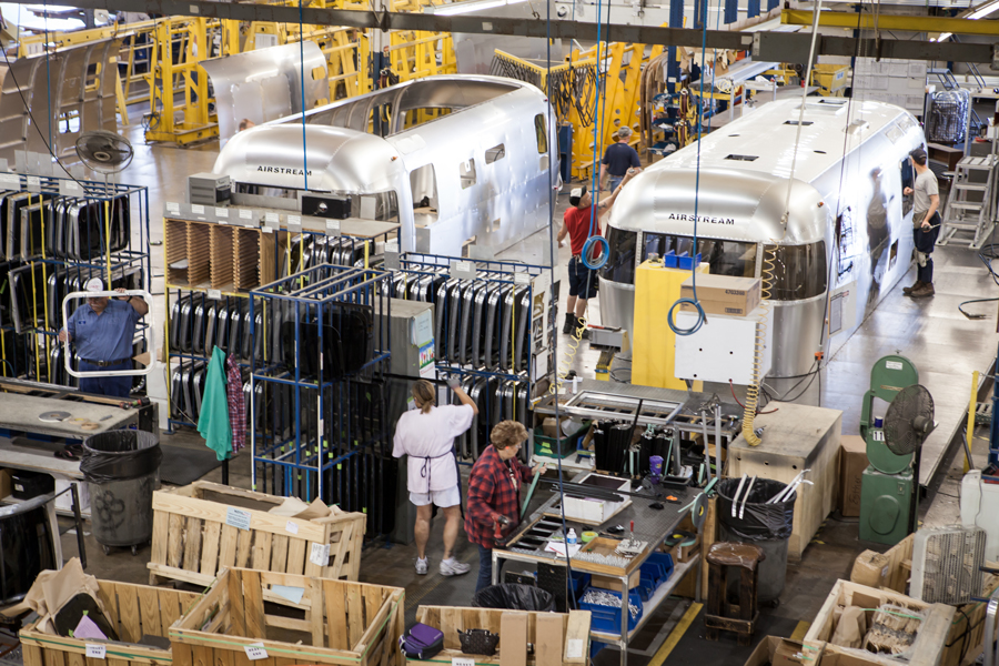 airstream-fabrika-üretim.jpg