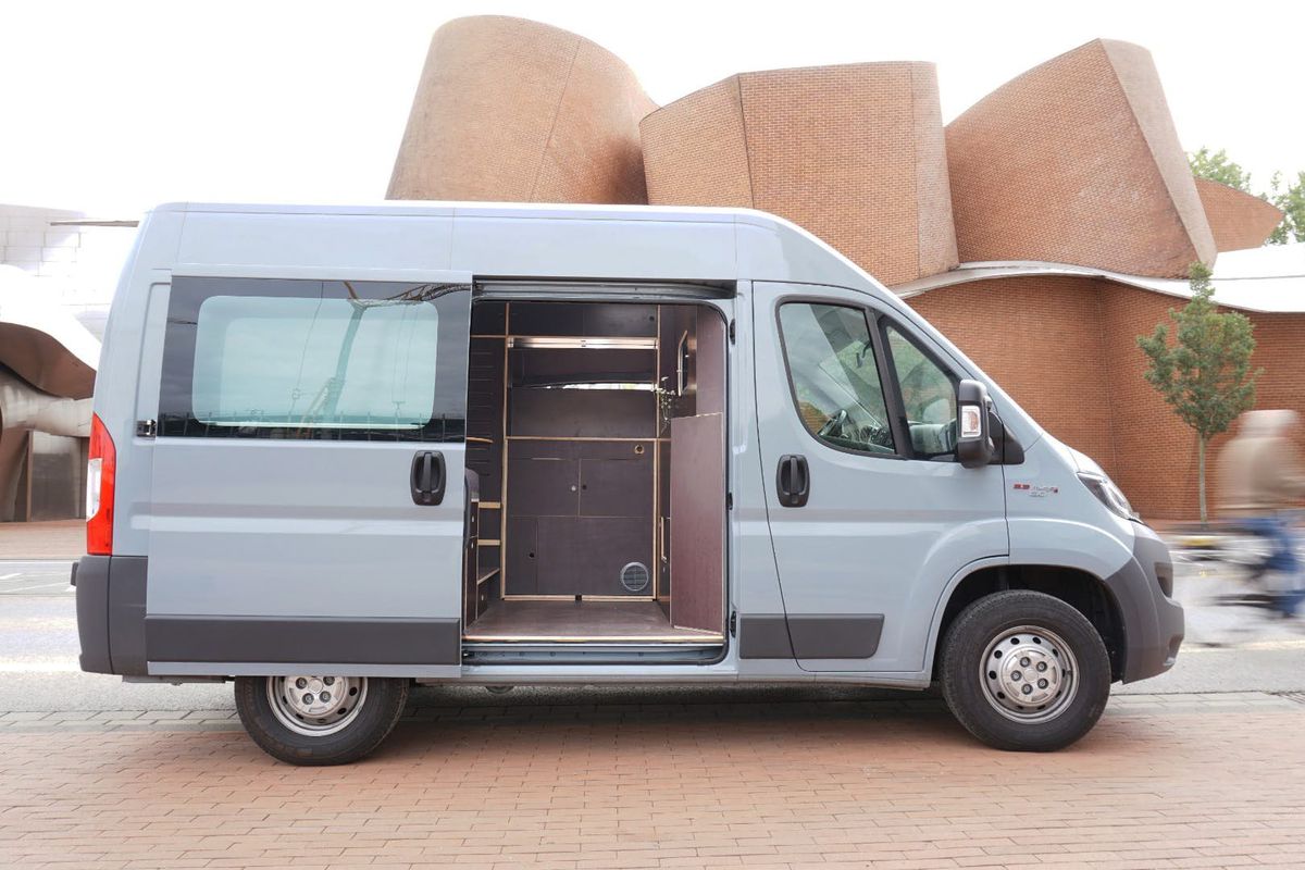 minimalist-karavan